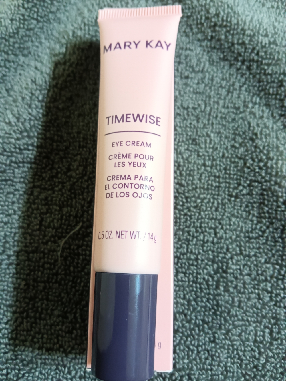 Mary Kay TimeWise Eye Cream - Pale Pink Tube